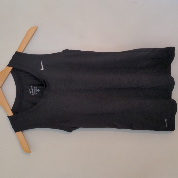 Nike Tops - Nike Black XS Dri-Fit Tank